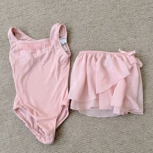 Toddler girls ballet leotard with skirt size 4/5